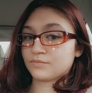 Meet your Posher, Kadence